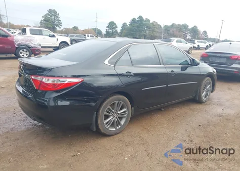 2016 Toyota Camry Se z USA, uszkodzony, nr VIN 4T1BF1FK5GU248829